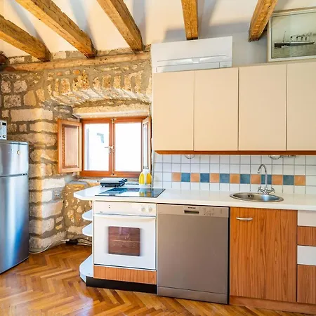 玛尔特克奇尼公寓酒店 公寓